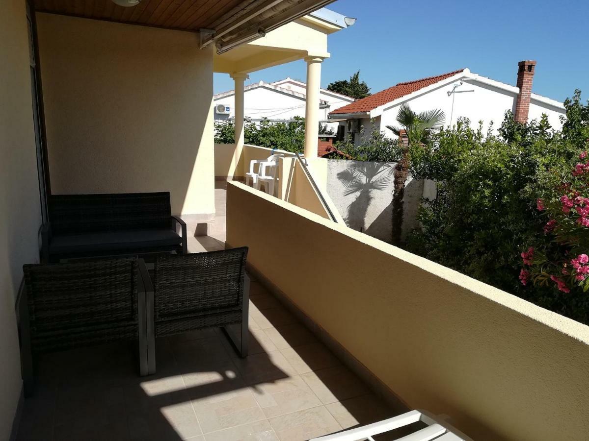 Apartmani Matela Петрчане Экстерьер фото
