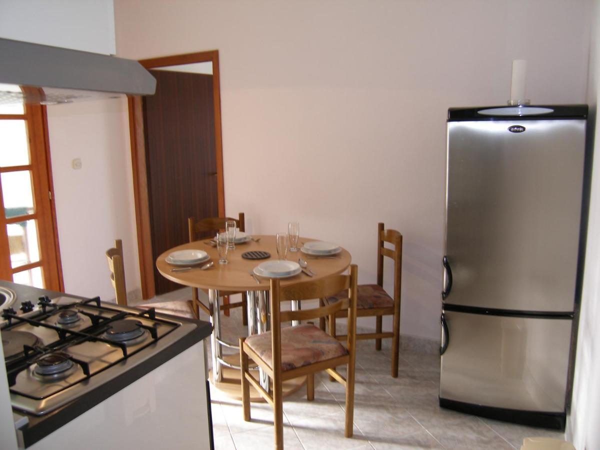 Apartmani Matela Петрчане Экстерьер фото